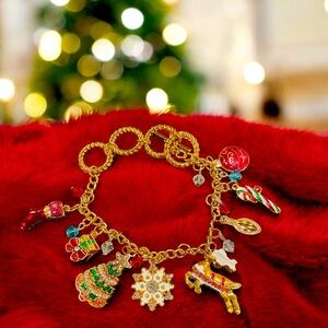 Holiday Charm Bracelet